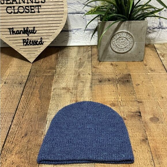 Neff beanie hat - Picture 6 of 9